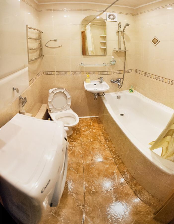 Luxury 3 Rooms Apartments In Center By Green House Poltava Eksteriør bilde